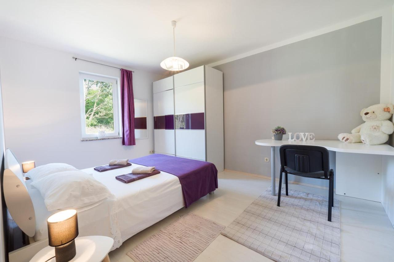 Apartman 6 + 2 Barban 外观 照片